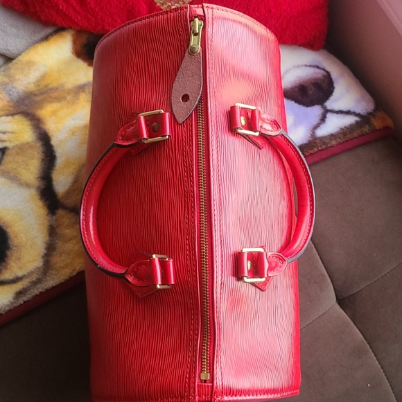 Louisvuitton hand bag - Picture 8 of 14